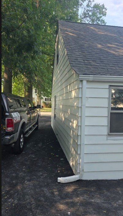 Photo - 23901 Colbourne Rd (Euclid, OH) House