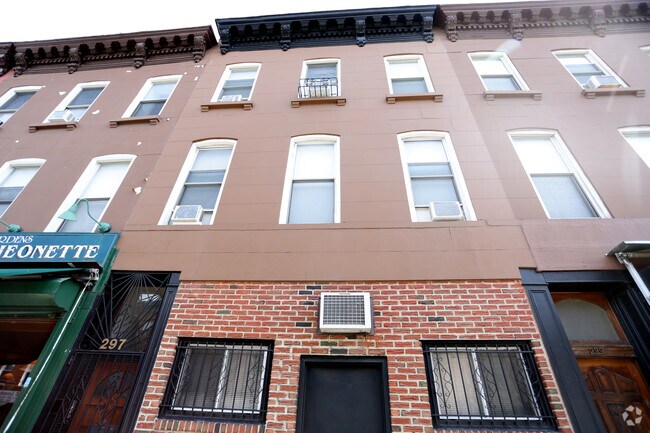 Foto del edificio - 297 Smith St