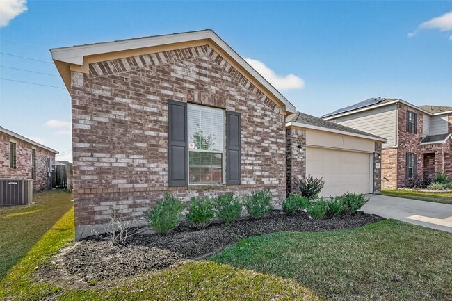 Foto del edificio - 19507 Midnight Glen Dr