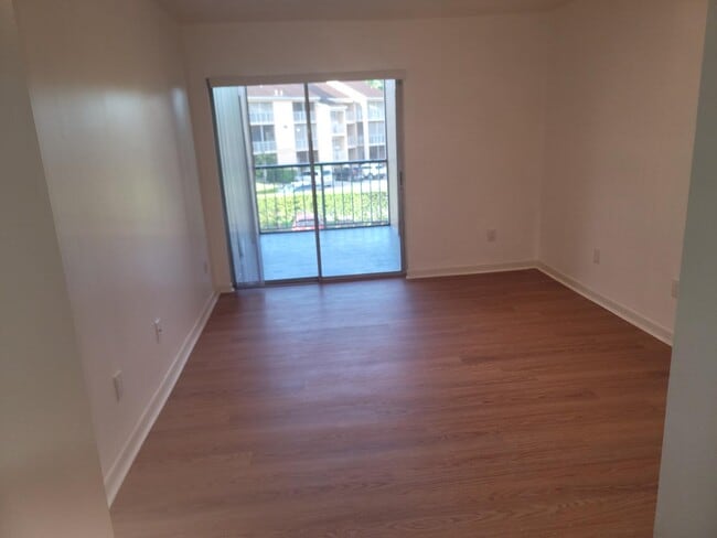 Building Photo - 15285 SW 107th Ln