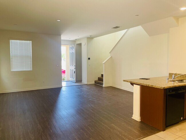 Foto del edificio - 2912 Portage Way