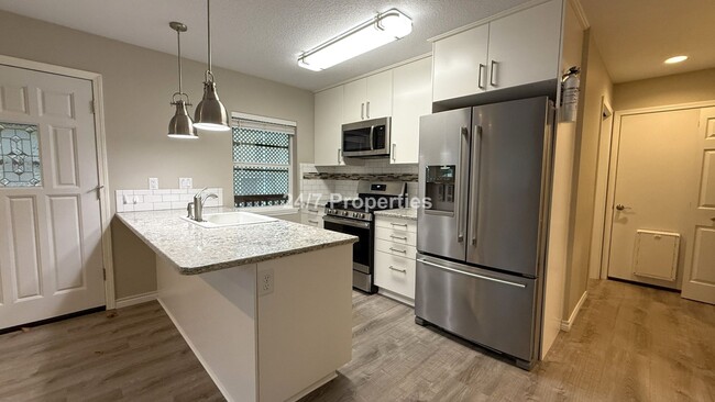 Foto del edificio - 1BD I 1BA ADU + Private Yard! West Linn, OR