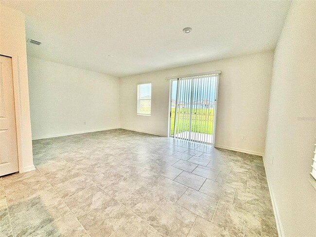 Building Photo - 3121 Laurent Lp