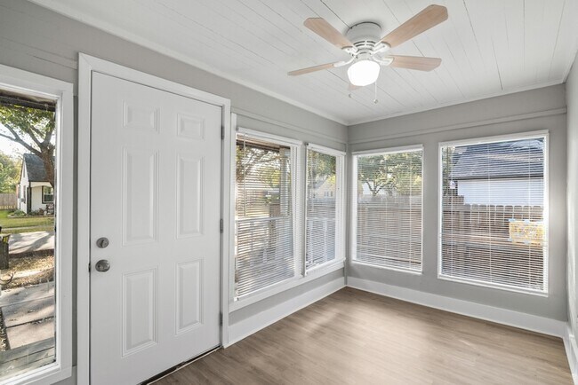 Foto del edificio - 1214 Mulcahy St