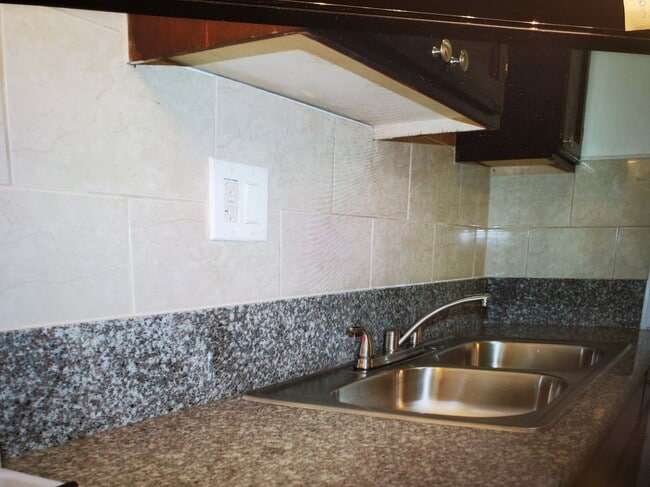 Building Photo - 3313 California St