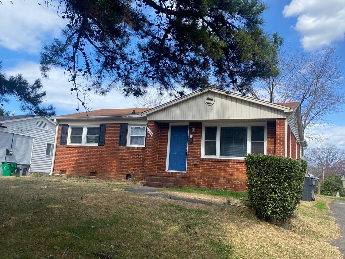 Remodeled 3 bedroom home in Westerly Hills! - House Rental in Charlotte ...