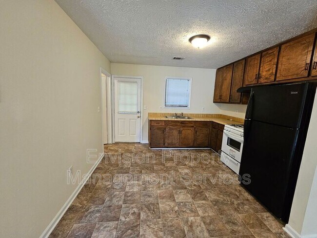 Foto del edificio - 115 Jay Ln