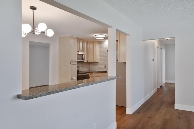 Foto del edificio - 607 Havelock Ct