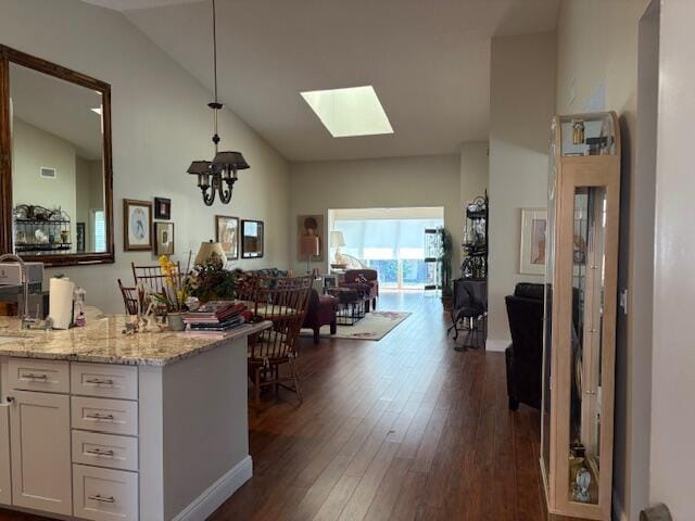 Building Photo - 5582 Royal Lake Cir