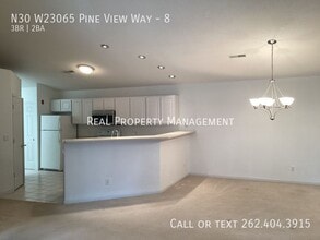 Building Photo - N30W23065-W23065 Pineview Way