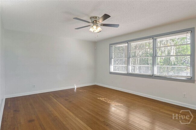 Building Photo - 5209 Habersham St