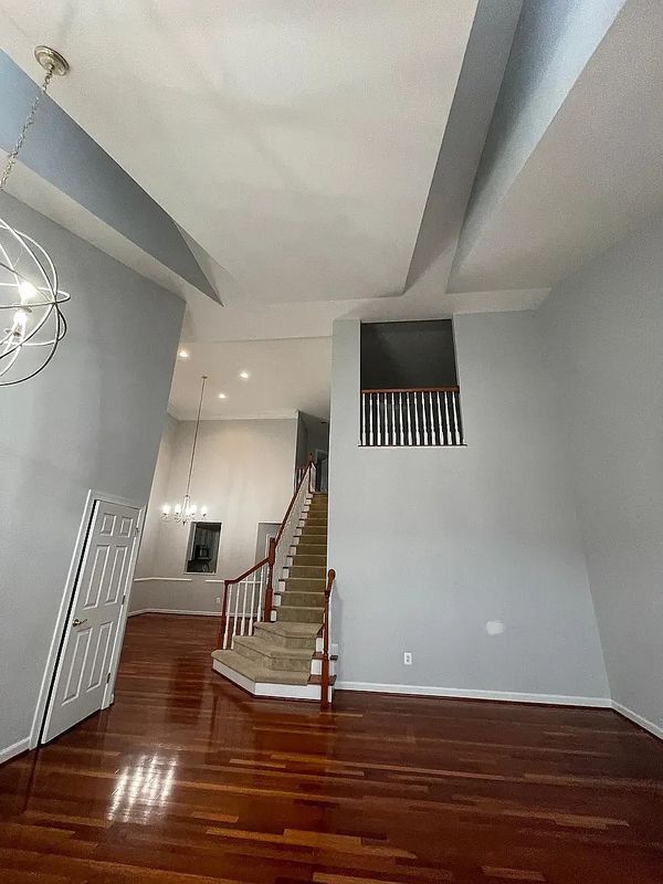 Building Photo - 15028 Gaffney Cir