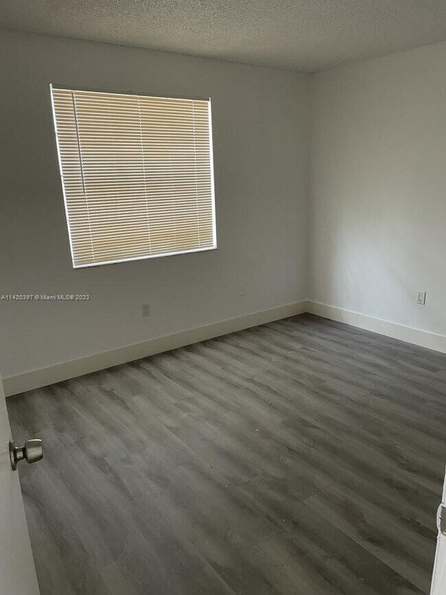 Foto del edificio - 17255 SW 95th Ave
