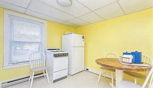 Building Photo - 445 Bryarly Rd