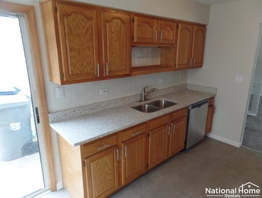 Building Photo - 1353 Inverness Dr