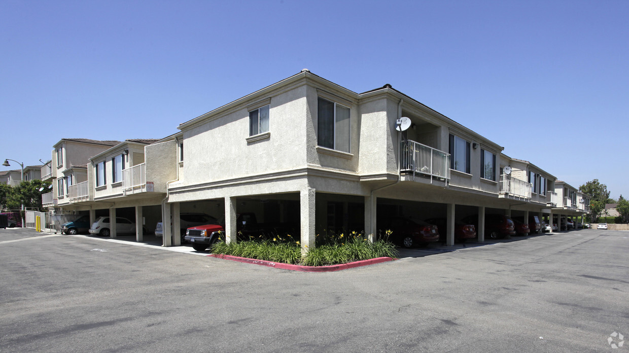 Bradford Terrace Senior Apartments Photo