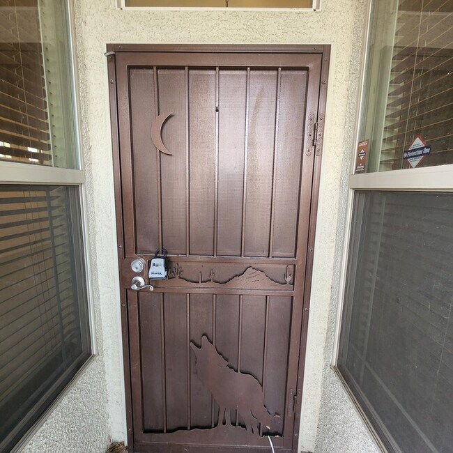 Photo - 7539 W Desert Crystal Ct House