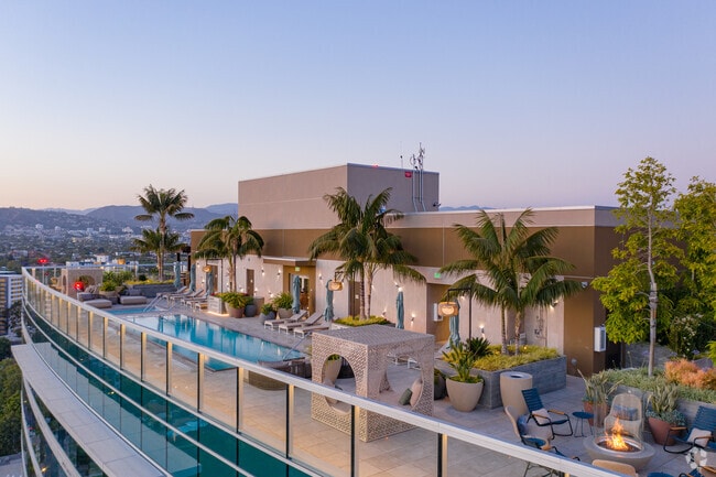 Aerial - One Museum Square