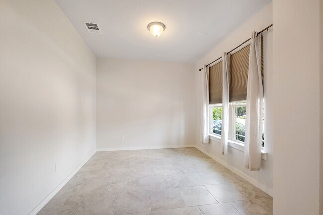 Foto del edificio - Delightful 3 Bedroom, 2 Bath Home in Leander w/ Exterior Music Room