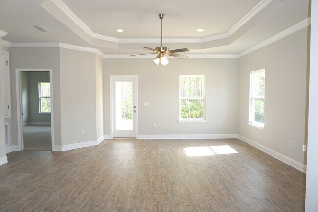 Building Photo - 3/2 The Heart of Santa Rosa Beach