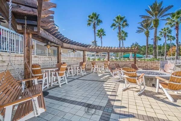 Foto del edificio - 5962 Bartram Village Dr