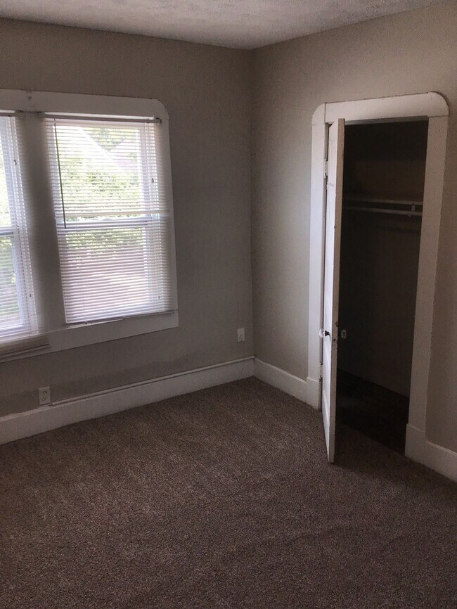 Foto del edificio - 2948 Highland Pl