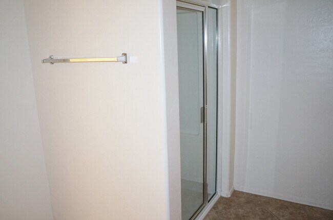 Foto del edificio - Charming condo in desirable Northwest Las Vegas near Sky Pointe