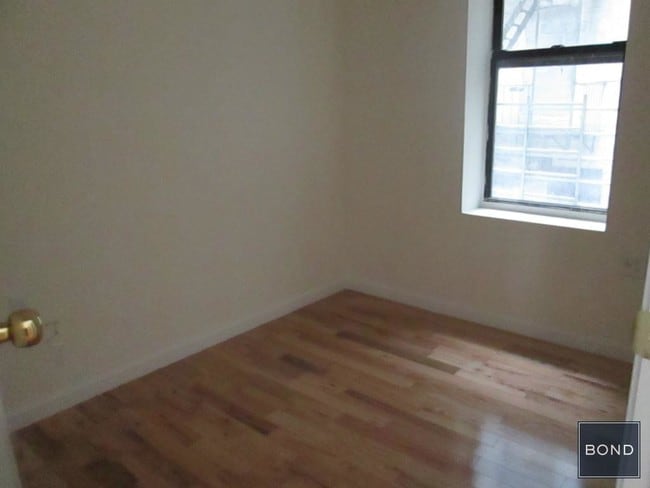 Building Photo - 17 Arden St