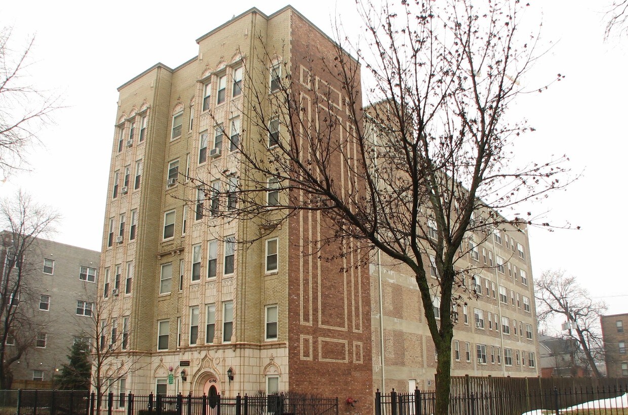 Primary Photo - Butler-Lindon Apartments
