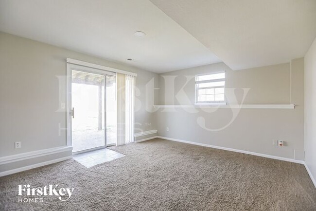 Building Photo - 808 Winesap Cir