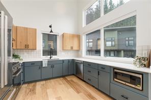Building Photo - 1215 Basecamp Dr