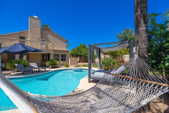 Foto del edificio - 5333 E Wallace Ave