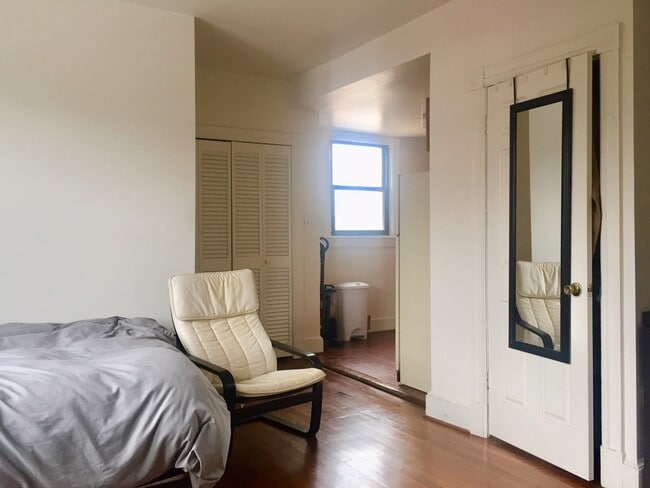 Foto del edificio - 3RD-637 #403