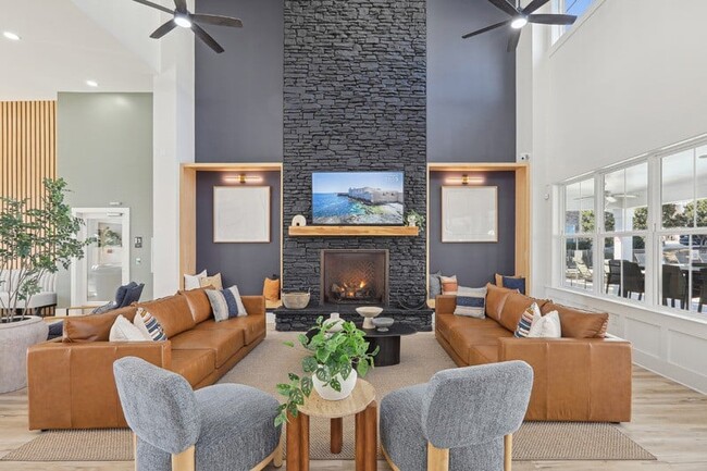 Building Photo - Fox Hunt Farms