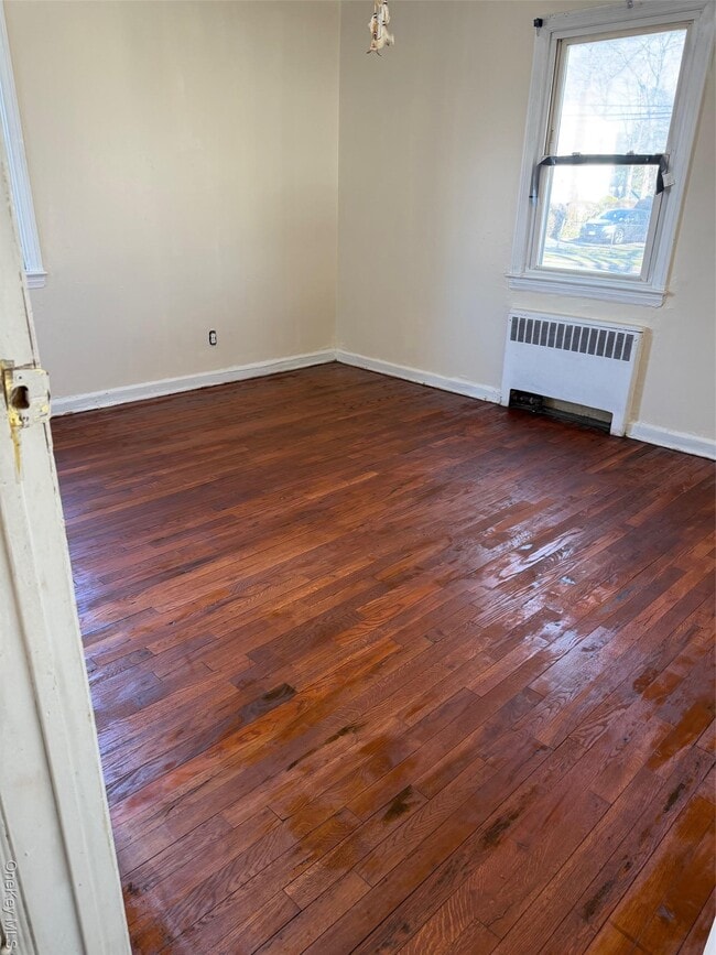 Foto del edificio - 650 Winthrop Dr