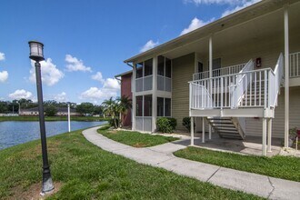 Building Photo - 221 Lake Brook Cir