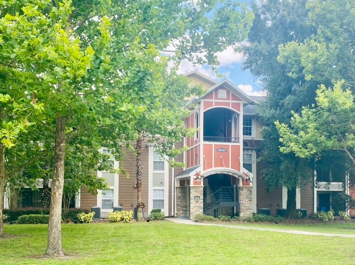 Primary Photo - 12251 Knights Krossing Cir