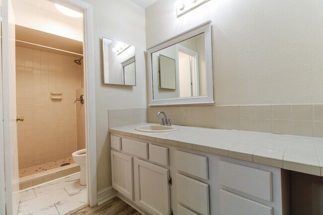 Foto del edificio - Sandcrest Circle