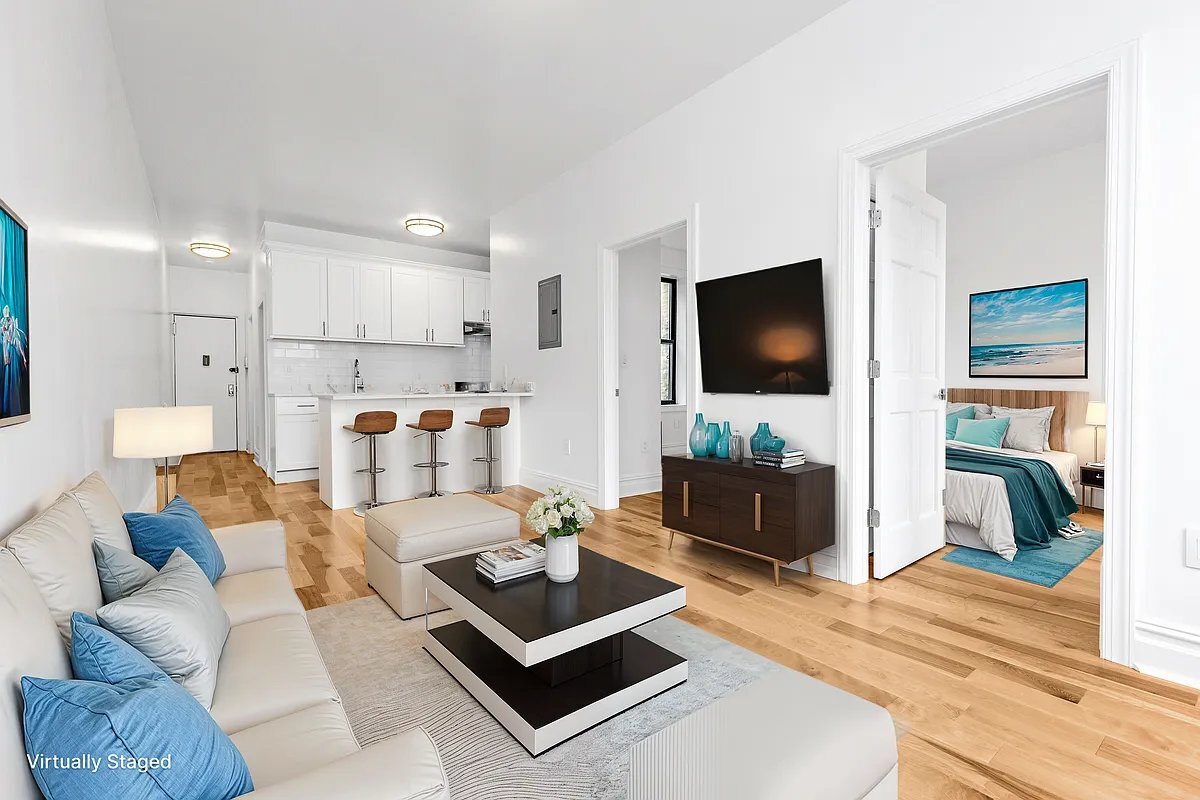 Foto principal - 160 Waverly Pl