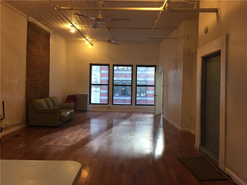 Foto del edificio - 27 W 27th St