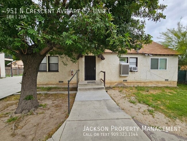 Building Photo - 951 N Crescent Ave