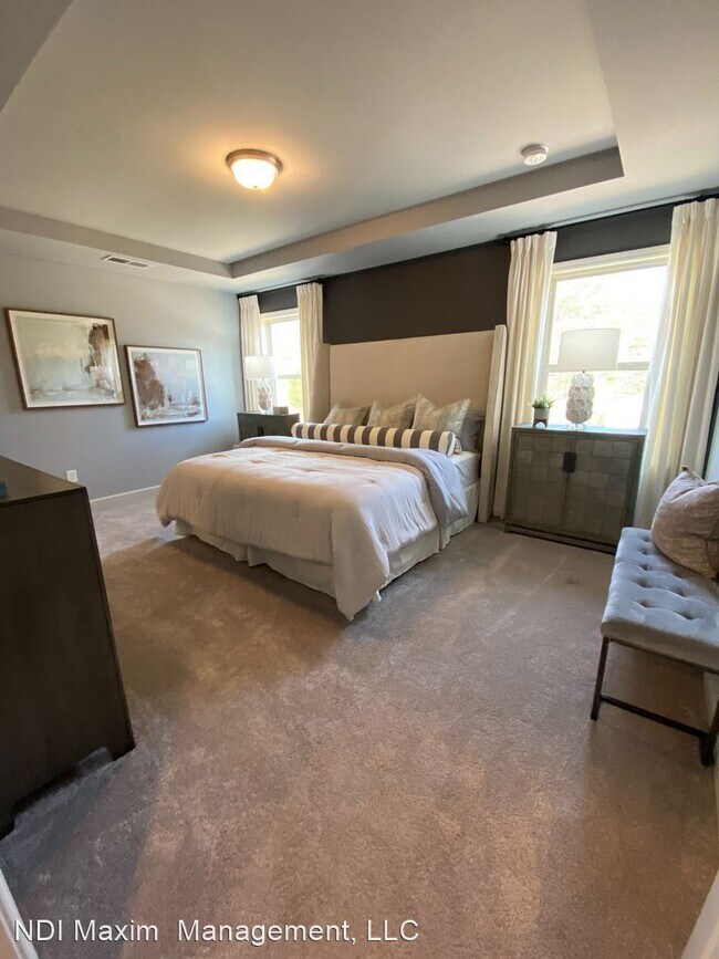 Building Photo - 3 br, 3.5 bath House - 3798 Hidden Valley ...