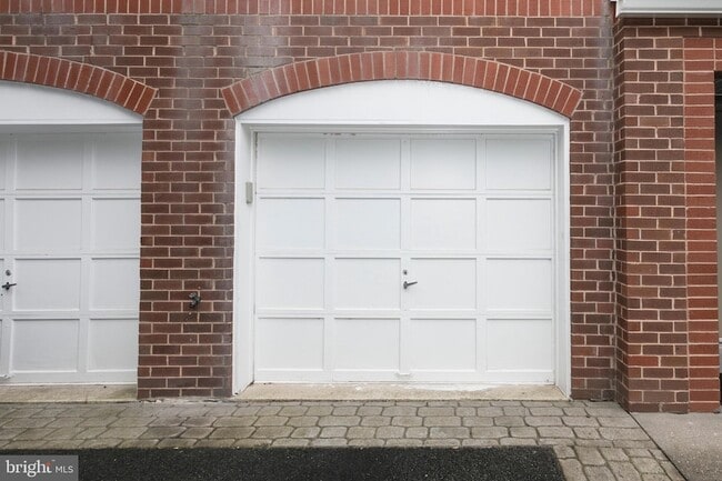 Photo - 273 S Pickett St Apartment