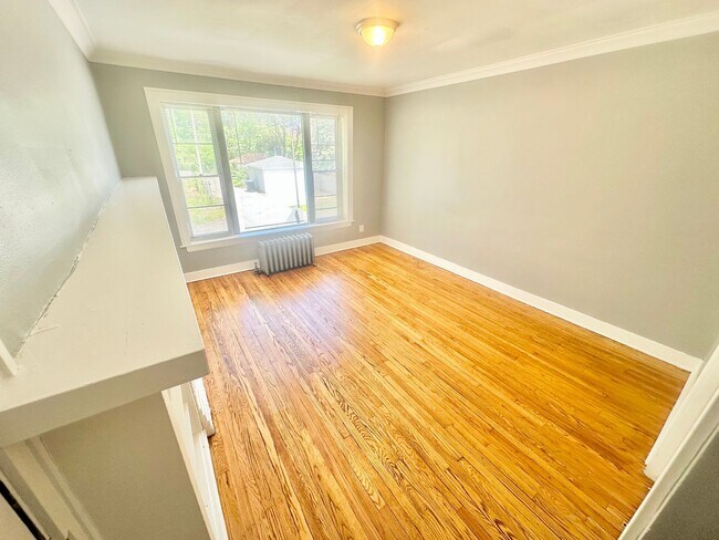 Foto del edificio - 353 W 120th St