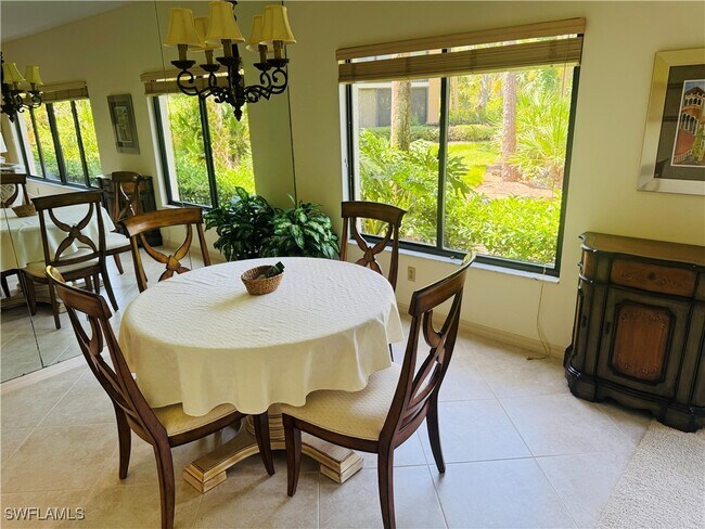 Building Photo - 6760 Pelican Bay Blvd