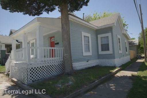 Building Photo - 802 S Trenton Ave