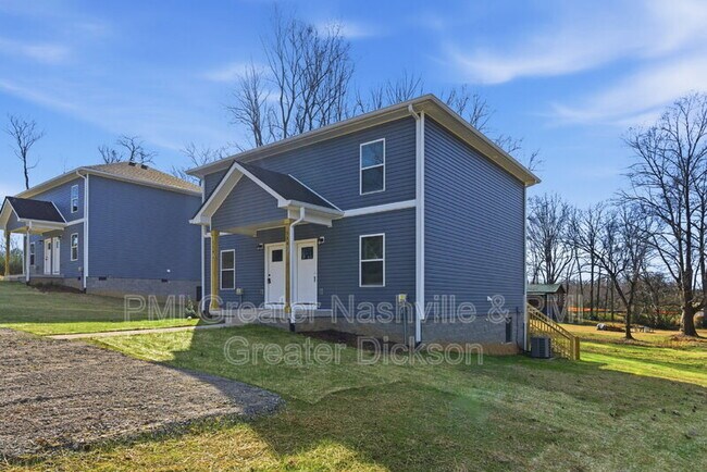 Foto del edificio - 118 Saw Mill Rd