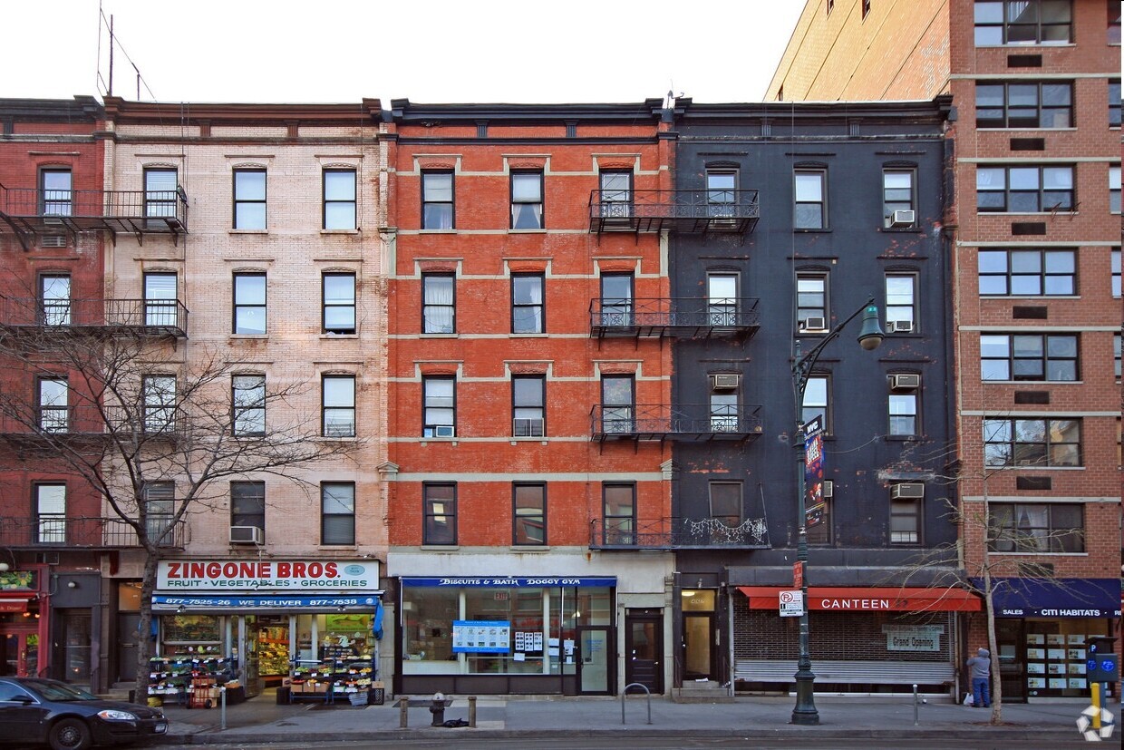 Building Photo - 469 Columbus Ave