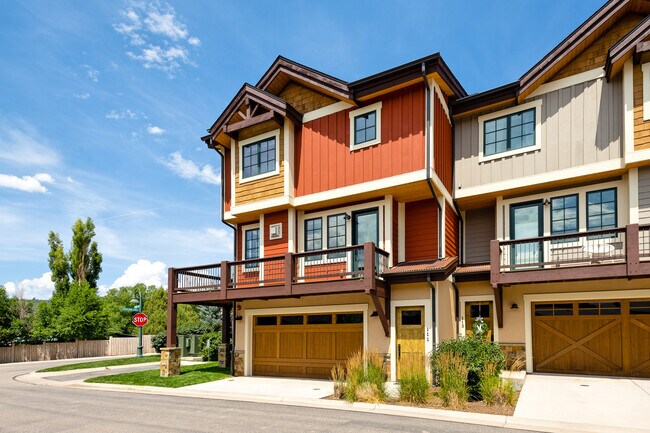 Building Photo - 111 Juniper Trail