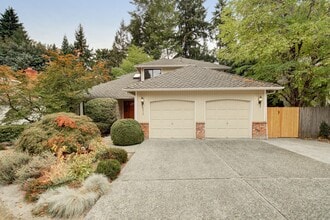 Building Photo - 3620 169th Ave NE